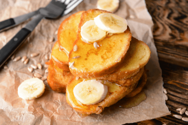 Cómo almacenar pan de plátano y mantenerlo fresco (2 formas)