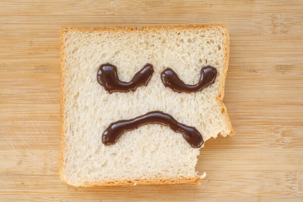 4 formas simples de saber que su pan está malo (no se necesita equipo especial)