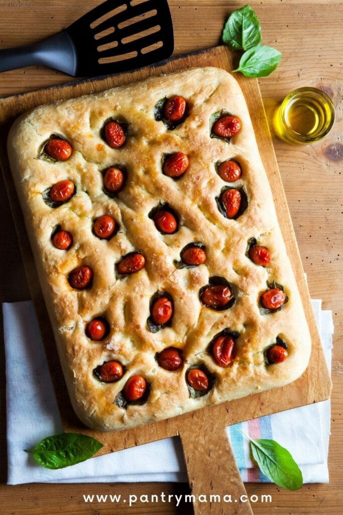 ¿Por qué mi masa madre está tan húmeda y pegajosa?