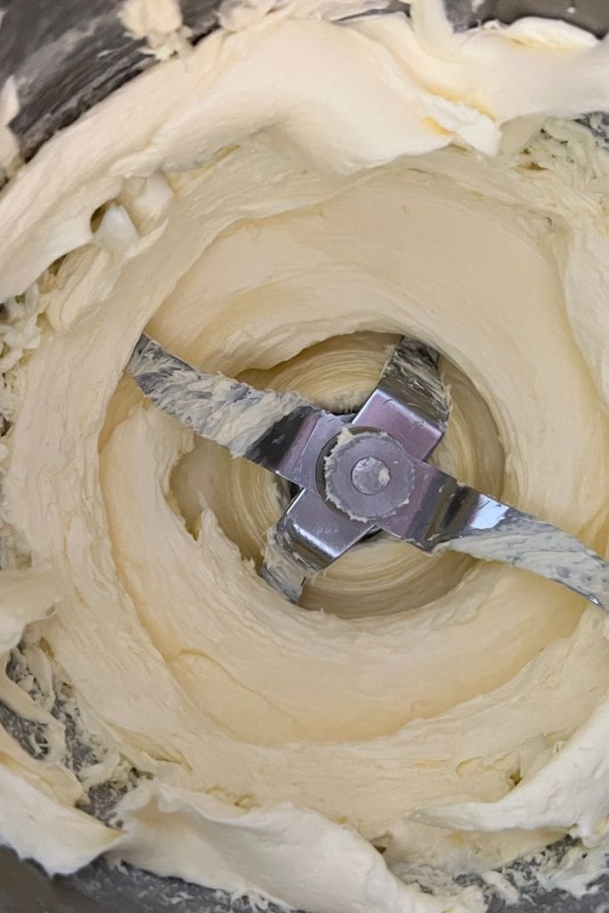 Mantequilla cultivada: ¡cómo hacerla y por qué debería hacerlo!