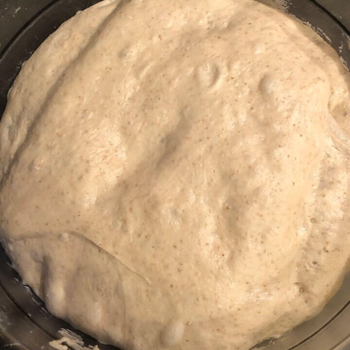 Horneado de pan de masa madre fermentada a granel |