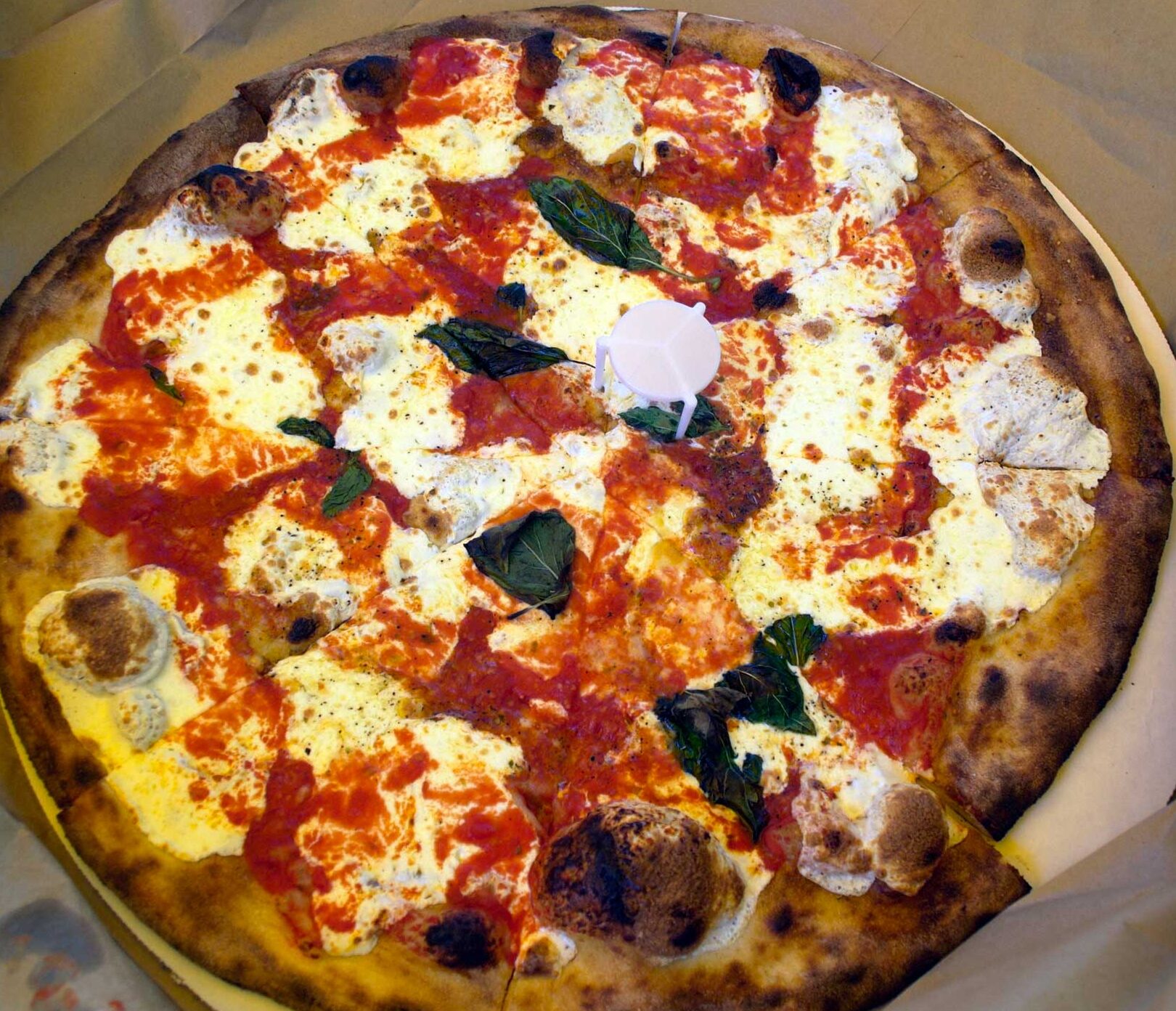 ¿Qué es la pizza estilo Brooklyn (en comparación con otros estilos de pizza)? Pizza estilo Brooklyn - CooksInfo